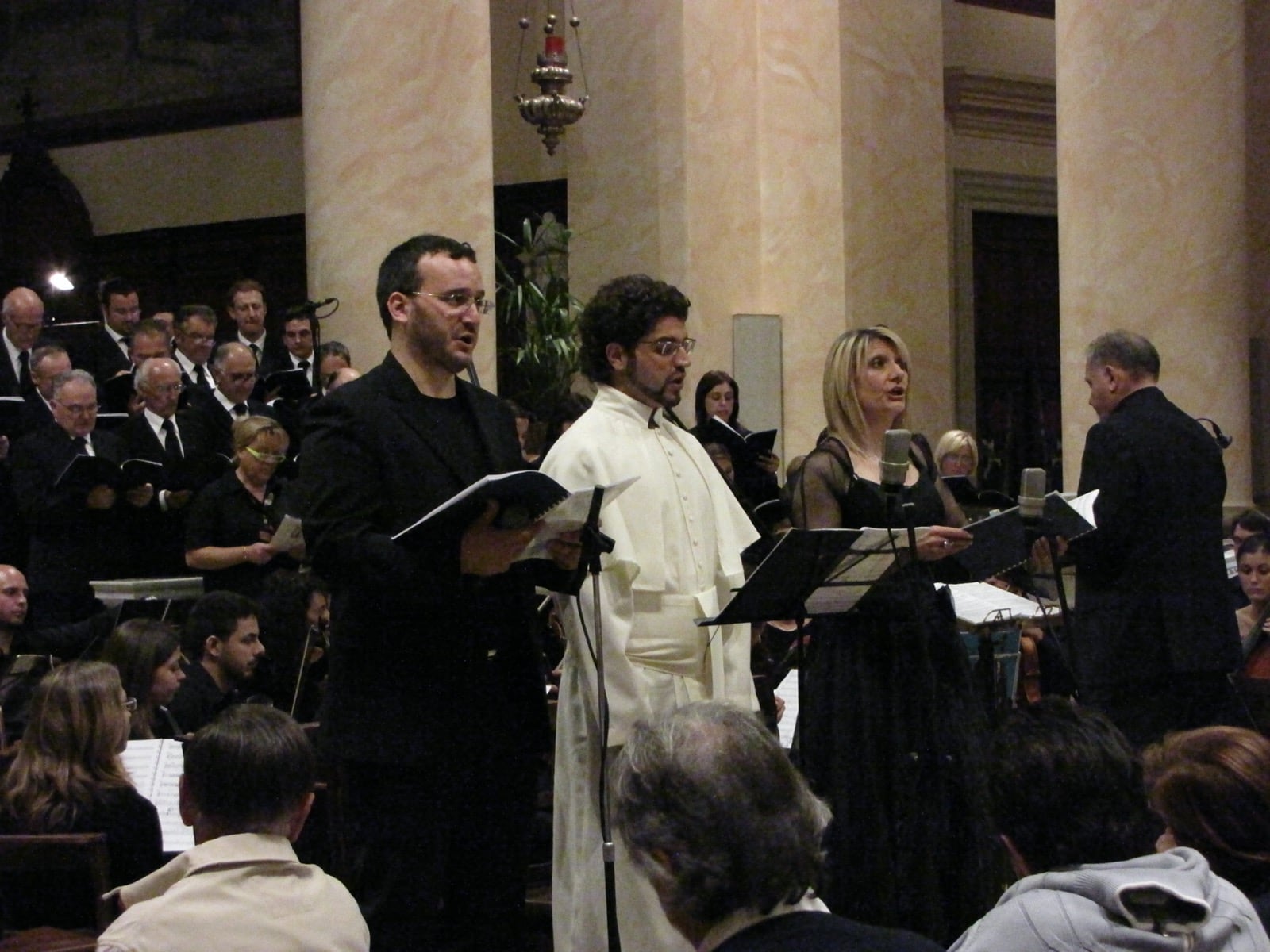 26-07-2009 - "Giovanni Paolo II" Oratorio per soli due cori e orchestra016